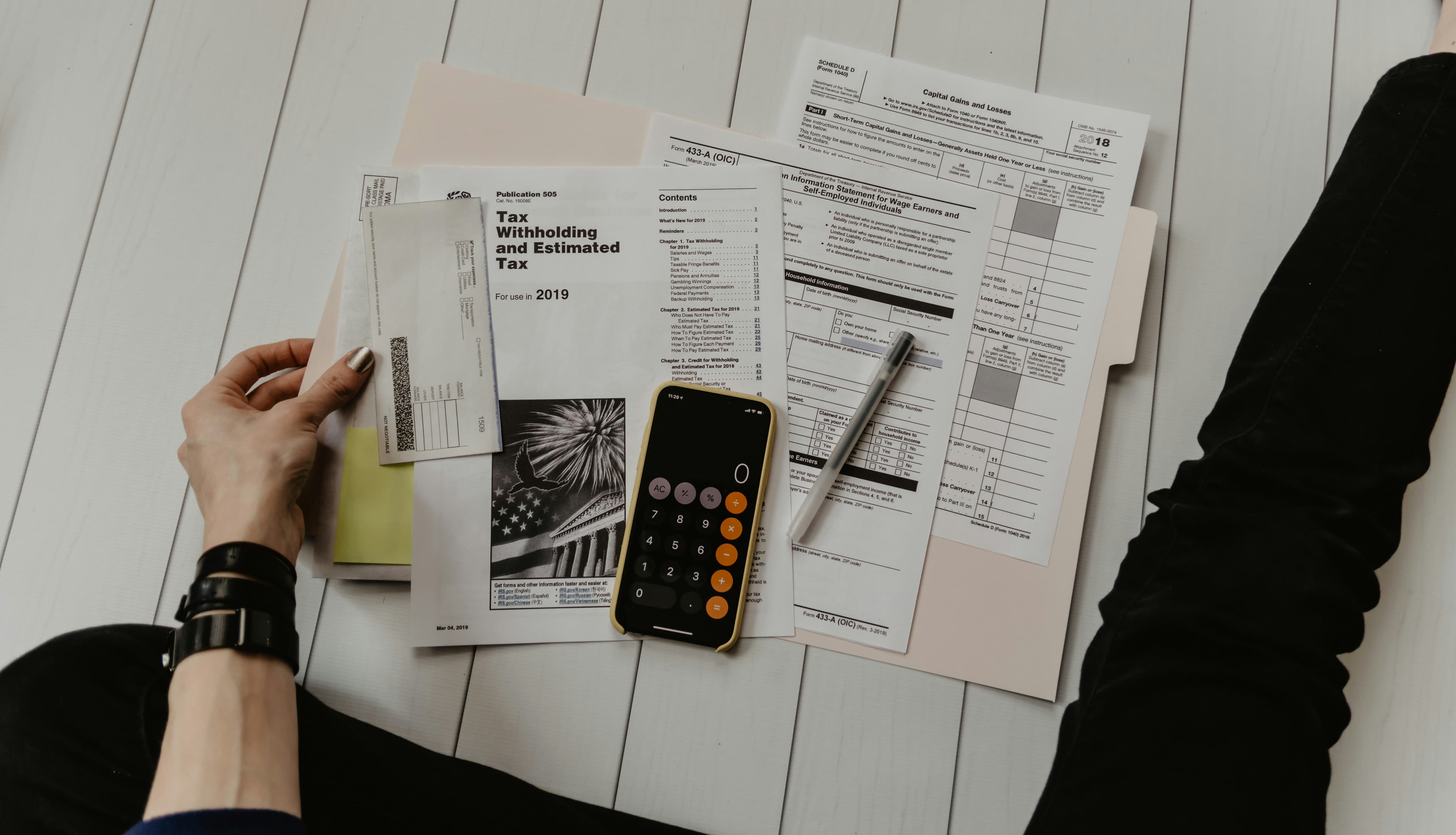 LLP vs Private Limited Company: Which is Better - CorporateSaathi India